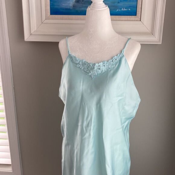 Vintage Belle Fleur Slip Aqua Short Sleeveless Nightie - Picture 2 of 12